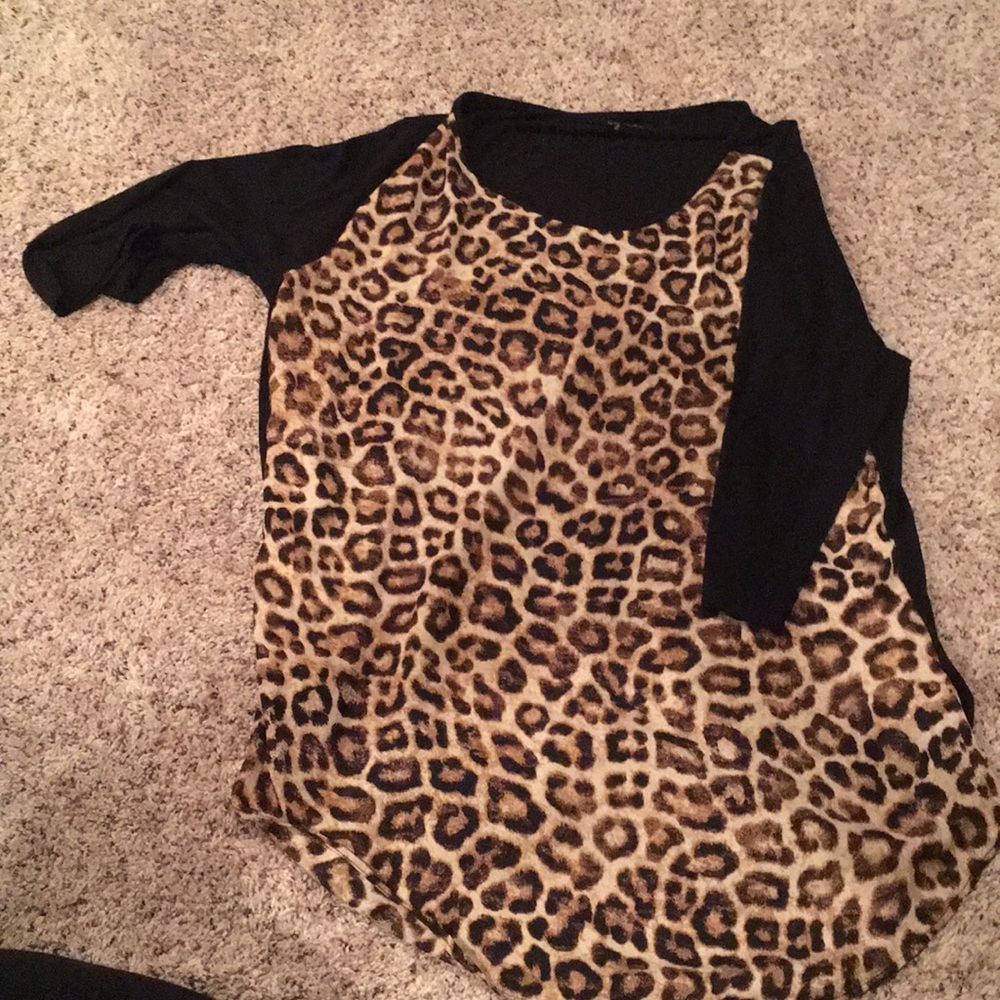Chico’s cheetah top